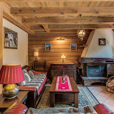 Chalet Blackbushe - Traditional Chalet - Alpes Travel - Sleeps 4-6 Les Houches Eksteriør bilde